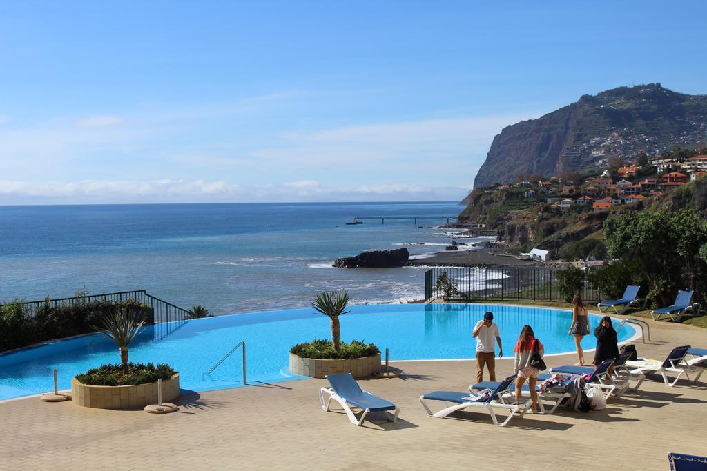 Atlantic Ocean View Apartment Фуншал Екстериор снимка